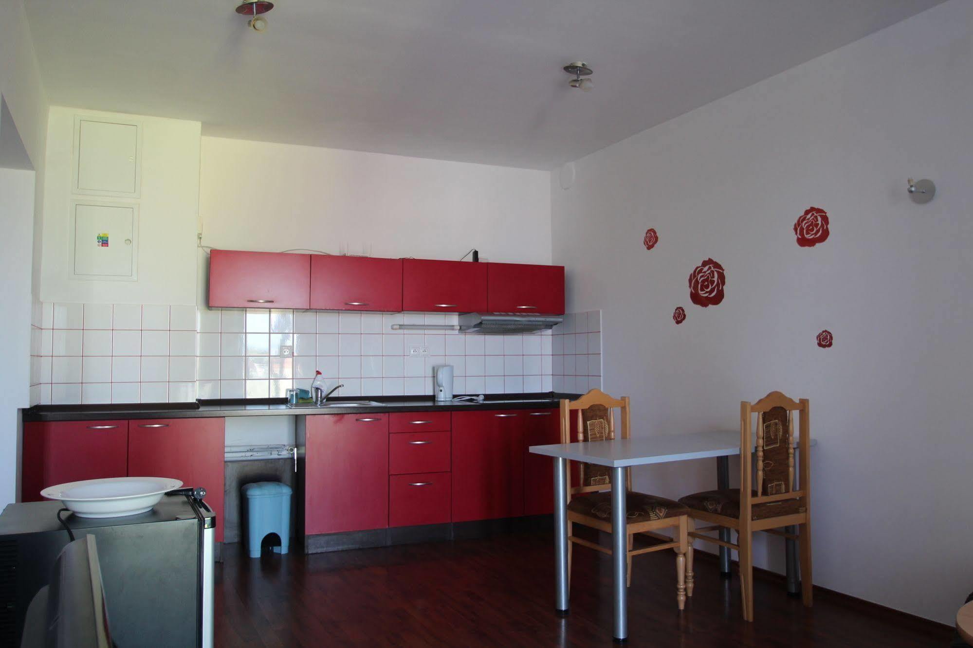 Apartman Halex Centrum City Aupark Piest'any Exterior photo